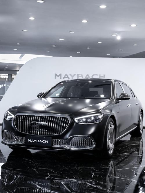 深圳227岚图汽车的售后服务让用户无忧出行，迈巴赫未来的豪华车趋势